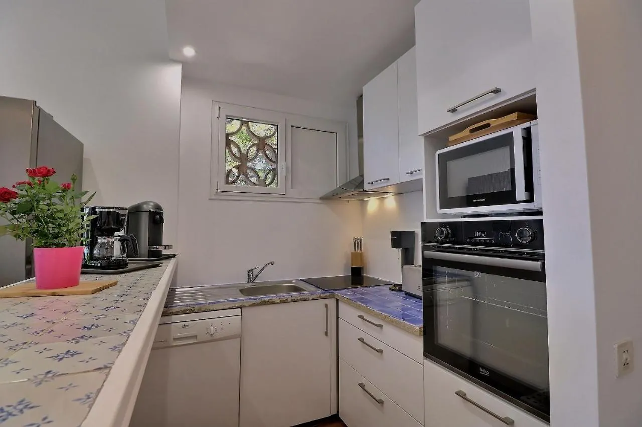 Villa Des Fontenelles La Croix-Valmer Apartment